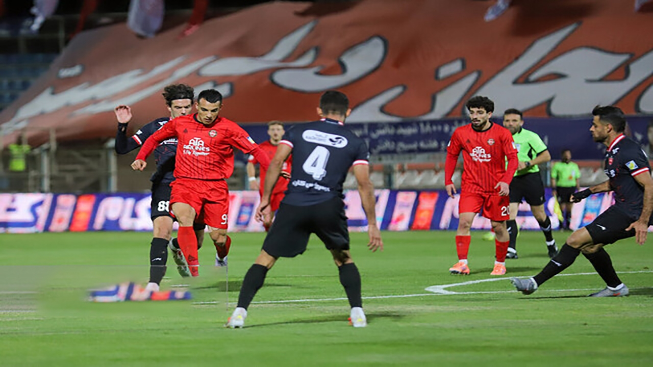 تراکتور در پی تعویق دیدار با پرسپولیس/ دومین تغییر با اصرار رقم میخورد؟