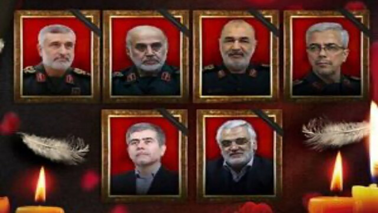 بزرگداشت شهدای اقتدار در مصلای امام خمینی (ره)