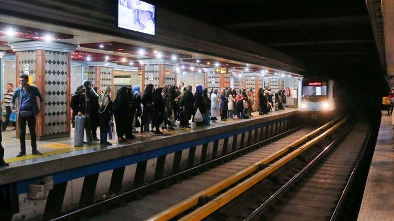 سرویسدهی در خط ۲ متروی تهران به حالت عادی برگشت