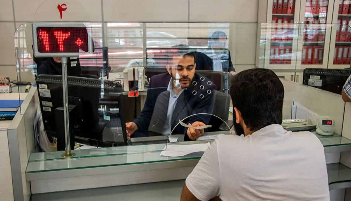 ۱۴ بانک زیر حد نصاب کفایت سرمایه؛ پاشنه آشیل شبکه بانکی یا آزمون جدی نظارت بانک مرکزی؟