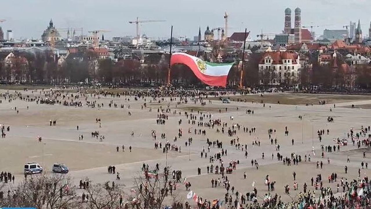 وقتی سیرک مونیخ و تورنتو صدای کاربران خارجی را هم درآورد!