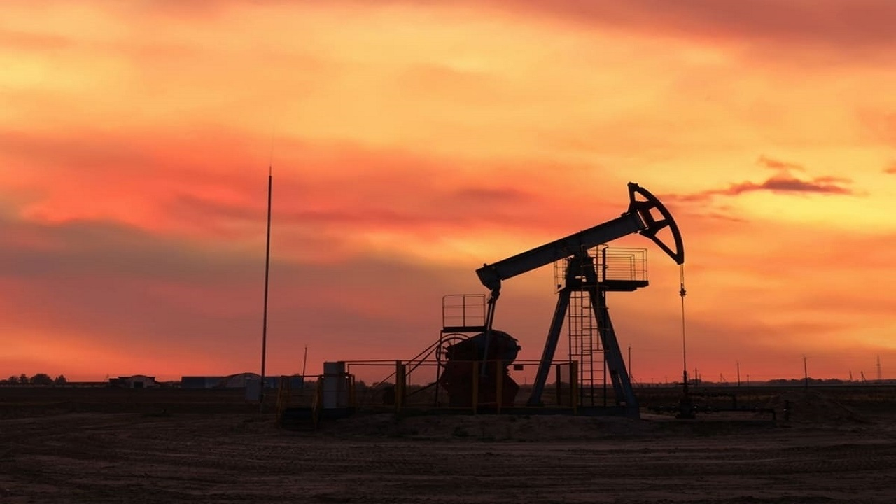 افزایش قیمت نفت درپی اخلال در صادرات نفت آمریکا