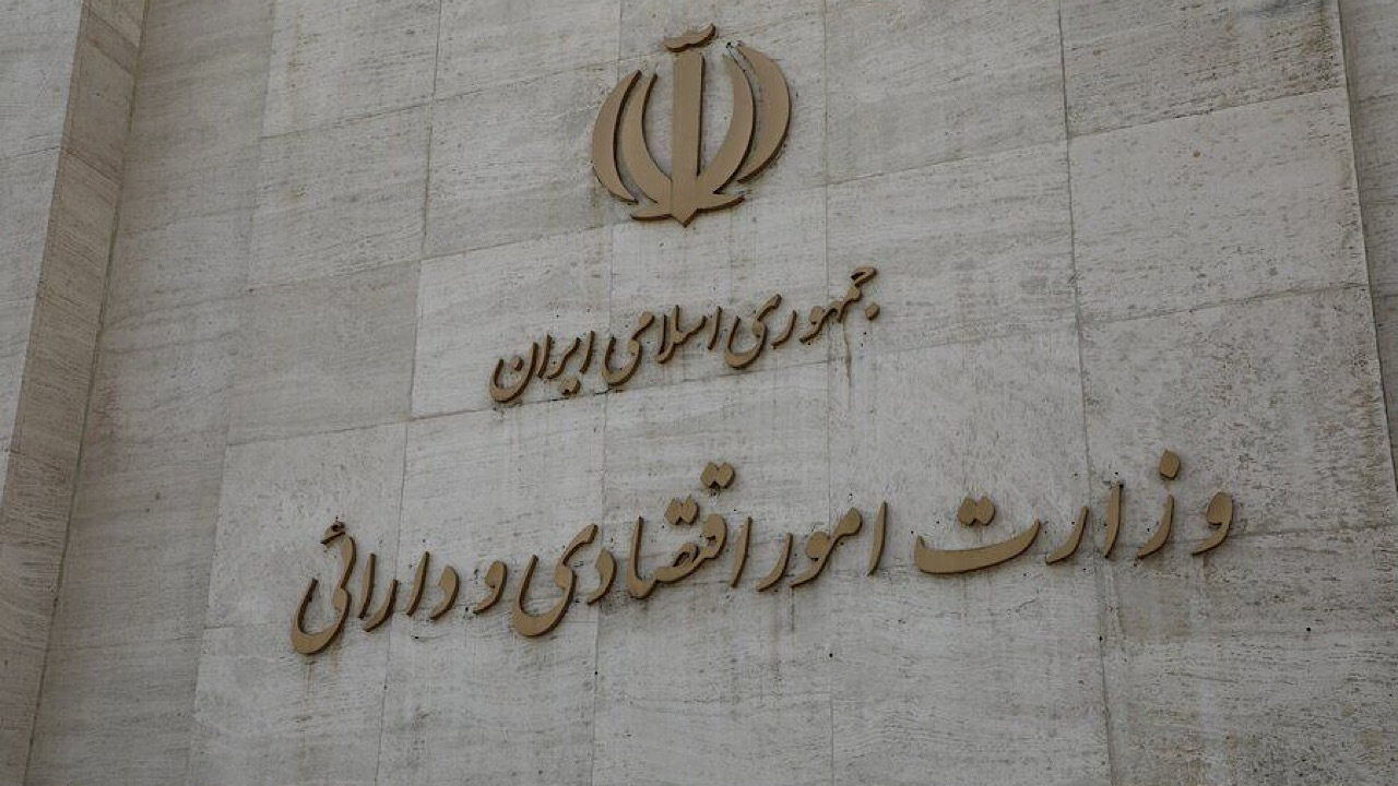 رد درخواست متقاضیان پروانه کسب بدون اعلام دلیل، جرم است