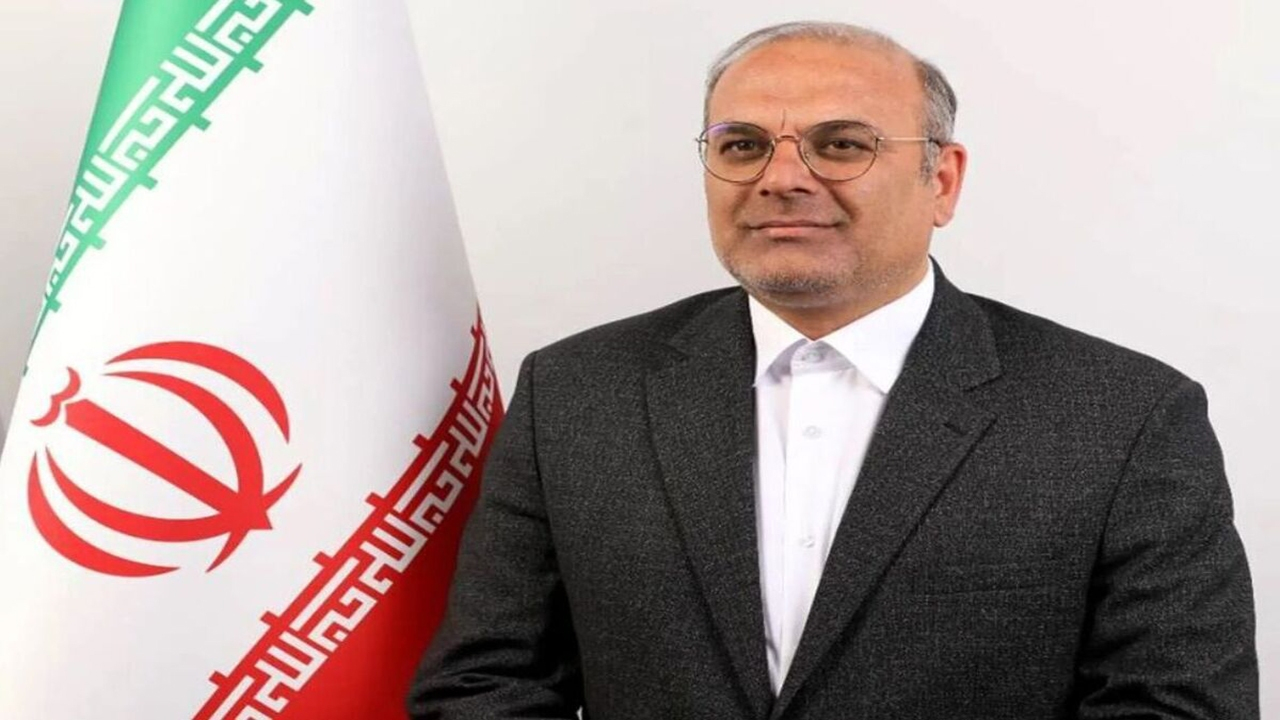 بستههای حمایتی برای فوتبال در نظر داریم / تمام قد پشت باشگاهها هستیم