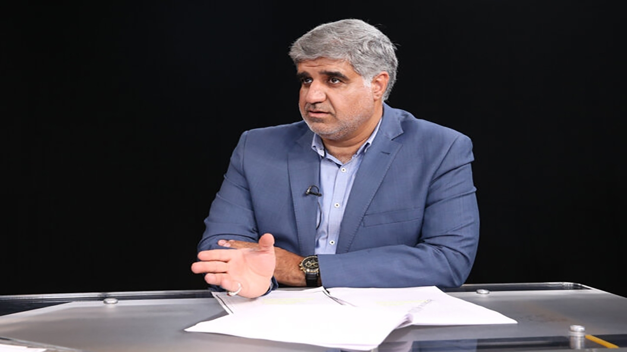 ۶۰ درصد از اتوبوسهای خطوط تندرو برقی میشوند/ ورود ۴۰۰ دستگاه اتوبوس دوکابین به ناوگان شهری