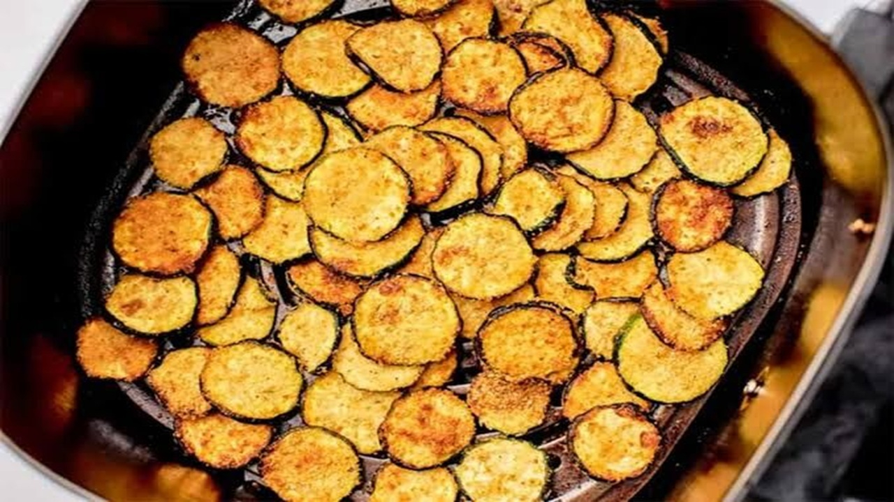 چیپس کدو سبز؛ جایگزین سالم چیپس‌های پرروغن و شور