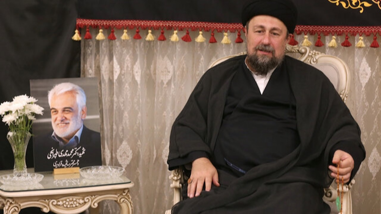 دیدار سید حسن خمینی با خانواده شهید سپهبد حسین سلامی