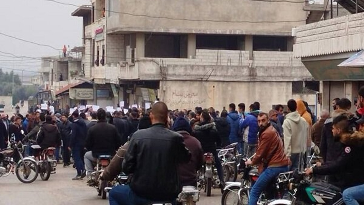 سوریه بر مدار اعتراض علیه جولانی + فیلم