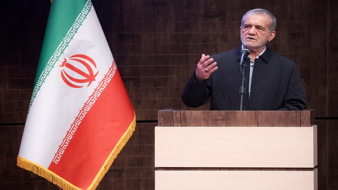 رسیدگی به بهداشت و سلامت حق همگانی مردم ایران است