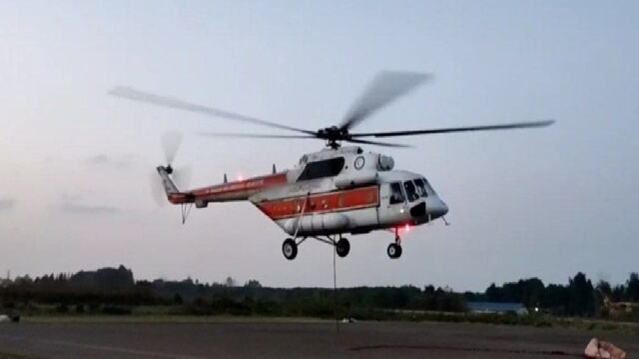 ۱۲ سورتی پرواز بالگردهای هلالاحمر برای اطفای حریق جنگلهای الیت چالوس