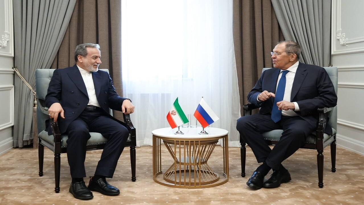 دیدار عراقچی و لاوروف در حاشیه اجلاس وزیران خارجه سازمان همکاری شانگهای