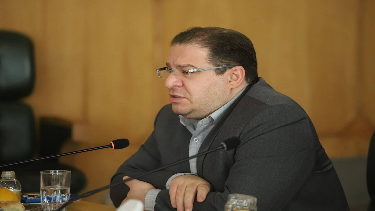 دولت نگرانیها، انتقادات و پیشنهادات درباره مصوبه بنزین را رصد و بررسی میکند