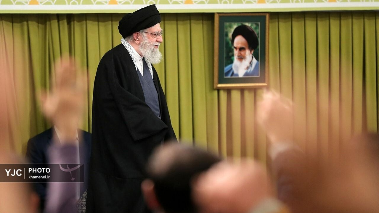 بازتاب بیانات رهبر معظم انقلاب در رسانه‌های دنیا + فیلم