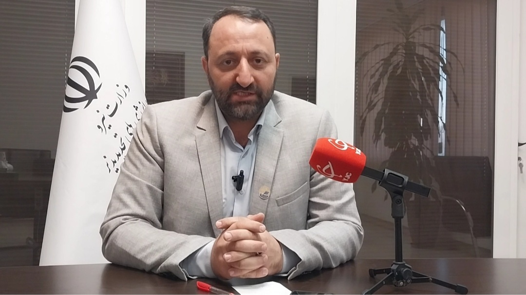 ۷۵۰ مگاوات نیروگاه خورشیدی در طرح تولید توزیع به بهره‌برداری رسید+ فیلم