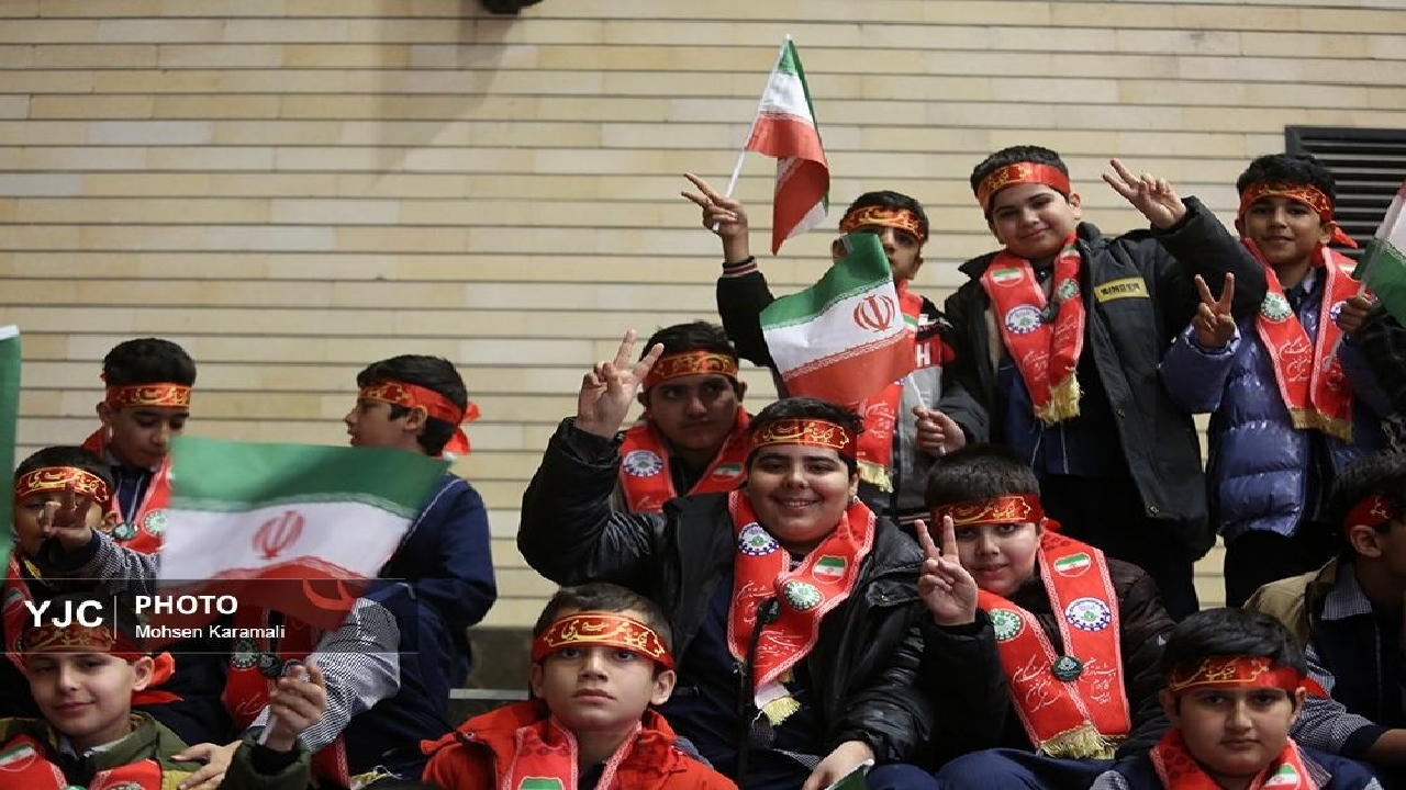 دانشآموزان پدافند غیرعامل و مدیریت هیجان را آموزش ببینند