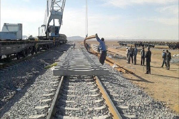 موعد وعده یک ماهه وزیر راه برای احداث راه آهن شلمچه بصره