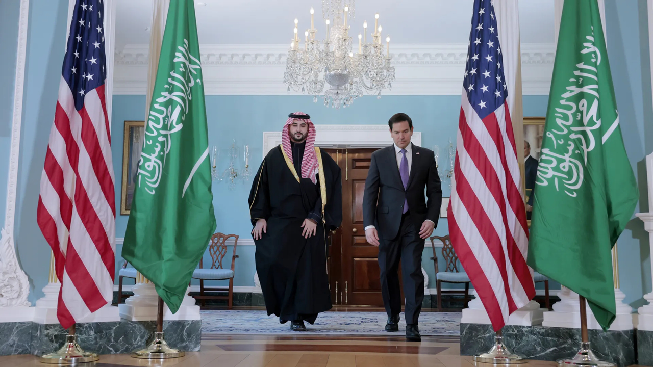 آکسیوس: سفر مقامات صهیونیست و عربستانی به واشنگتن برای گفت‌و‌گو درباره ایران