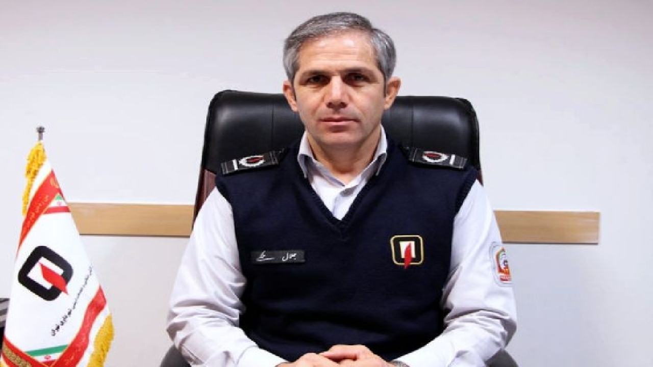 مهار آتش‌سوزی در ساختمان اداری ـ تجاری شش‌طبقه در یوسف‌آباد