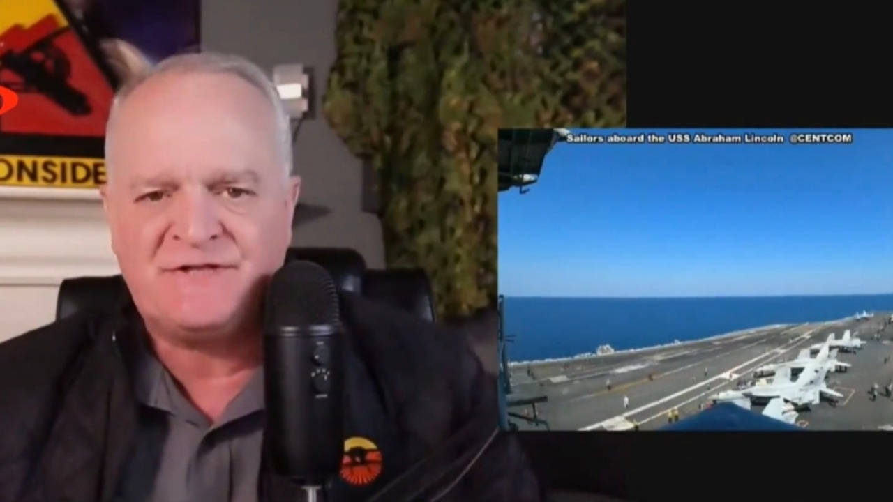 خطاب تند تحلیلگر نظامی به سران آمریکا + فیلم