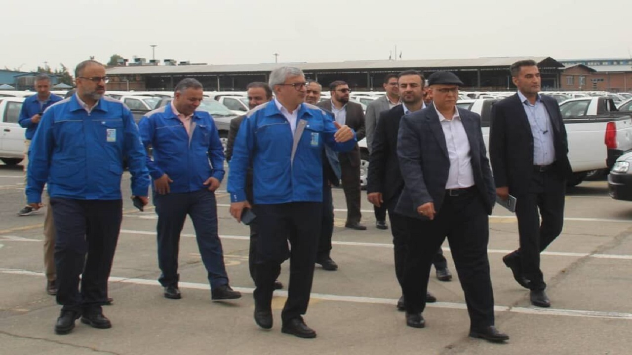 در صورت تخلف عدم عرضه خودرو، پرونده شرکت خودروساز به تعزیرات ارسال میشود
