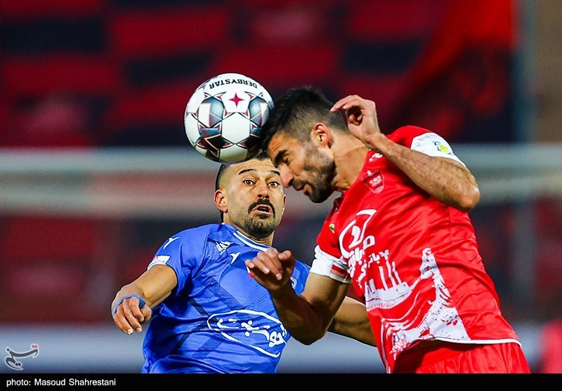 رمزگشایی حرفهای تاج؛مجوز حرفهای استقلال و پرسپولیس روی هوا!