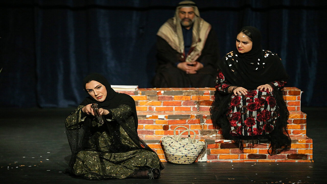 ارسال ۲۰۰ نمایشنامه به جشنواره چهلو یکم تئاتر فجر