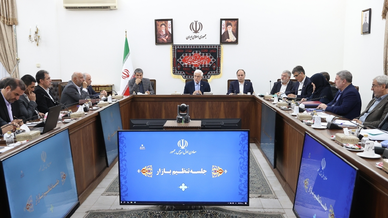 عارف: اجازه سوءاستفاده از شرایط آرام و با انسجام کشور را نمی‌دهیم