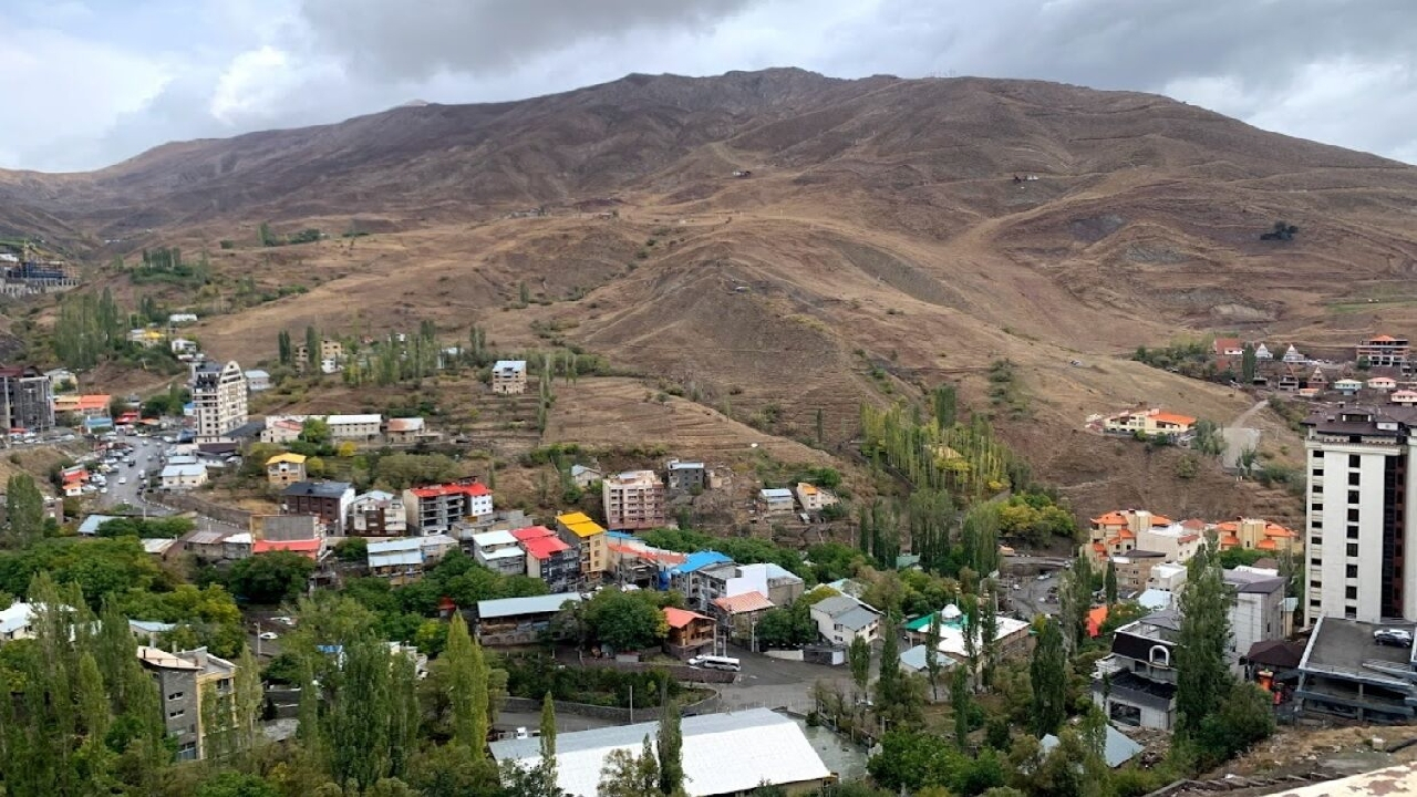 سفری دل‌انگیز به سرزمین کوه و چشمه در شمال تهران