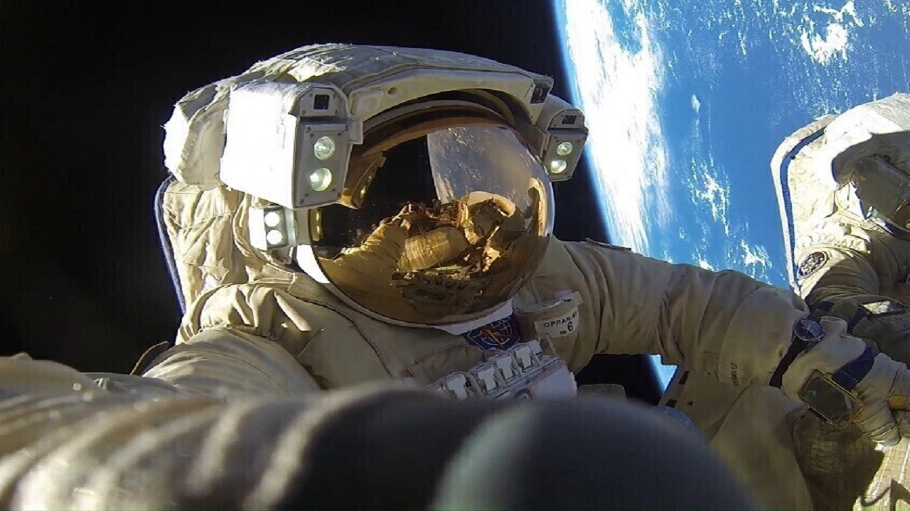 فضانوردان در طول بازگشت از ایستگاه فضایی چه میزان شتاب را تجربه میکنند؟