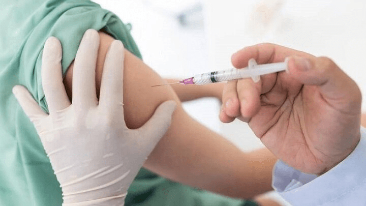 نیاز کشور ۱۴ میلیارد دوز واکسن است