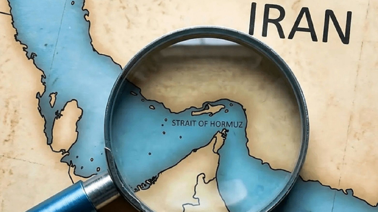 رشتنیکوف: اختلال در هرمز تجارت جهانی را با پیامدهای طولانی‌مدت مواجه می‌کند