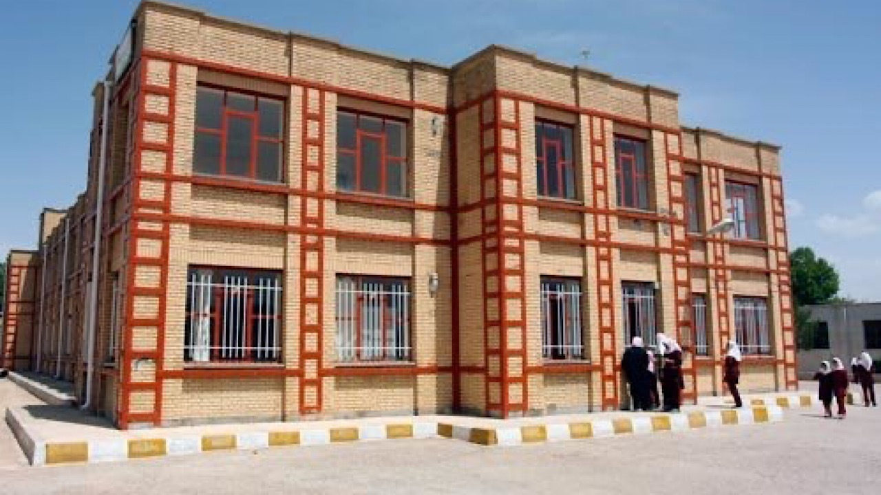 شکاف عمیق آموزشی بین مناطق برخوردار و محروم