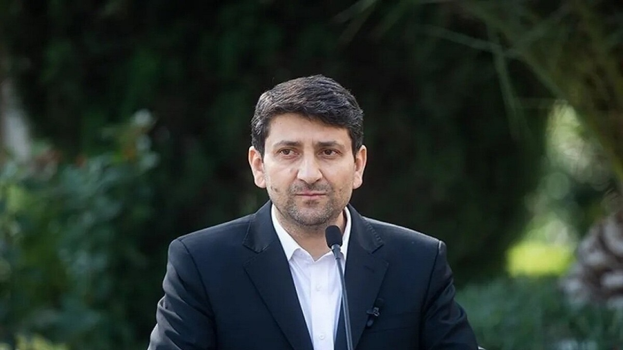 وزیر ارتباطات: طرح موضوع بینیازی به اینترنت بینالملل یک شوخی تلخ و منتفی است