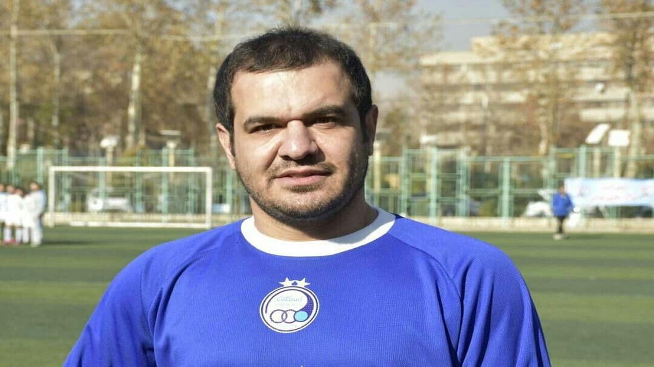 خیری: برخی از بازیکنان استقلال انگیزه ندارند/ آبی‌ها مشکل هجومی دارند