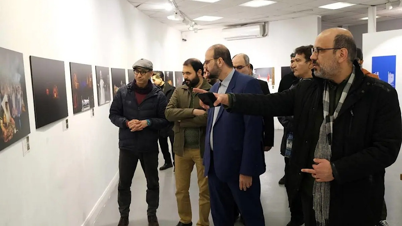 نمایشگاه عکس جشنواره تئاتر «شهر» افتتاح شد