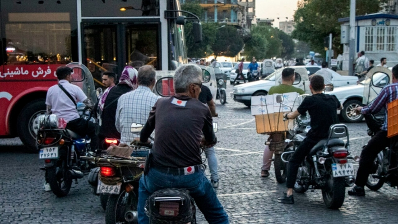 اعمال قانون موتورسیکلت‌های فاقد معاینه فنی از ۱۰ بهمن