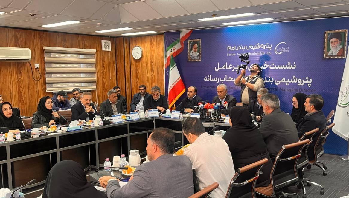 کاهش تولیدات پتروشیمی بندر امام از ۶ میلیون تن به ۳.۶ میلیون تن/ صادرات ۷۰۰ میلیارد دلاری ارزآوری پتروشیمی