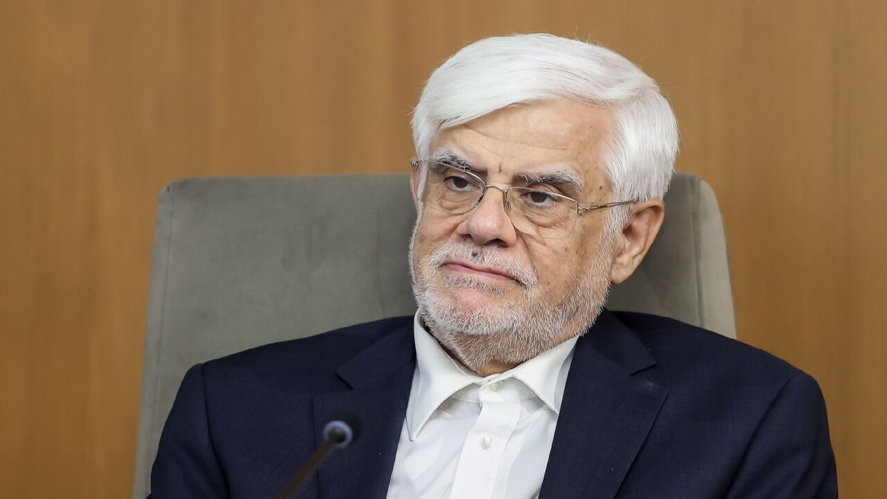 عارف: اموال مازاد برای سرمایهگذاری در تولید استفاده میشود