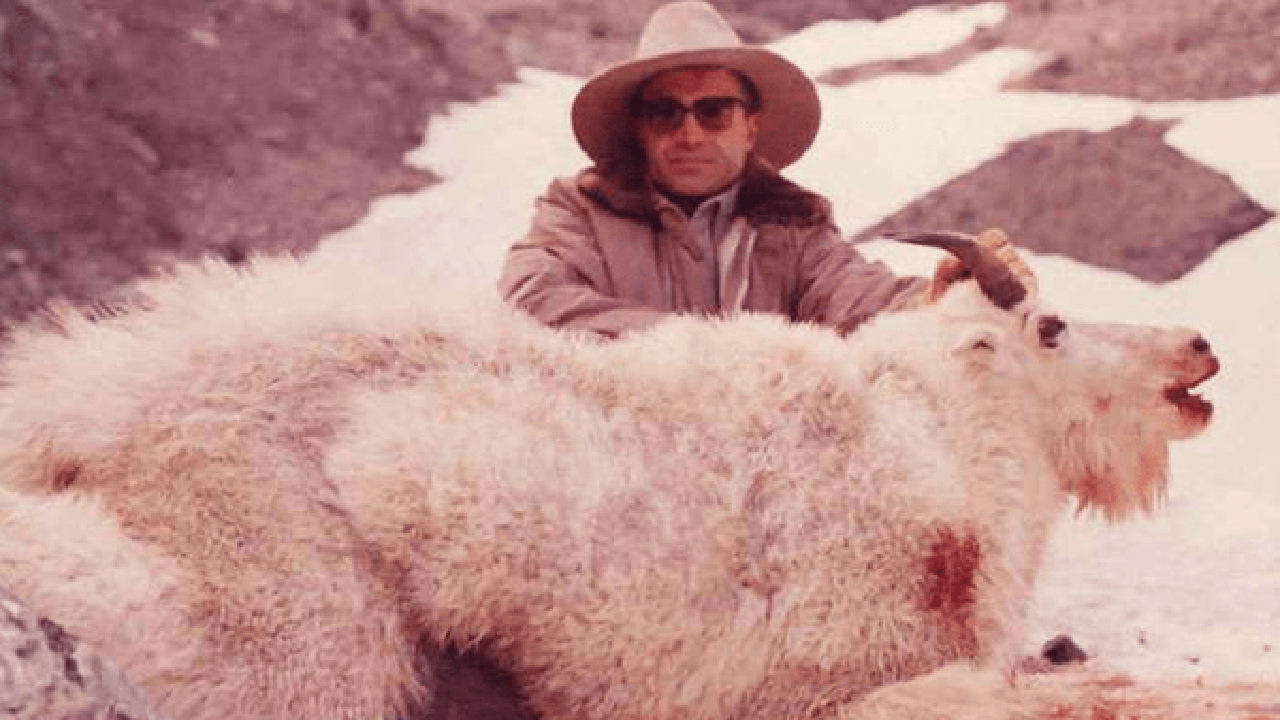 عبدالرضا پهلوی؛ بلای جان حیوانات