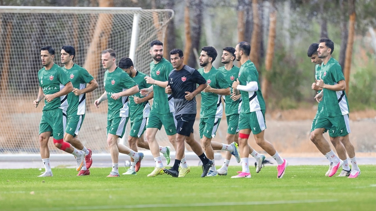 علی علیپور به بازی با صنعت نفت آبادان میرسد