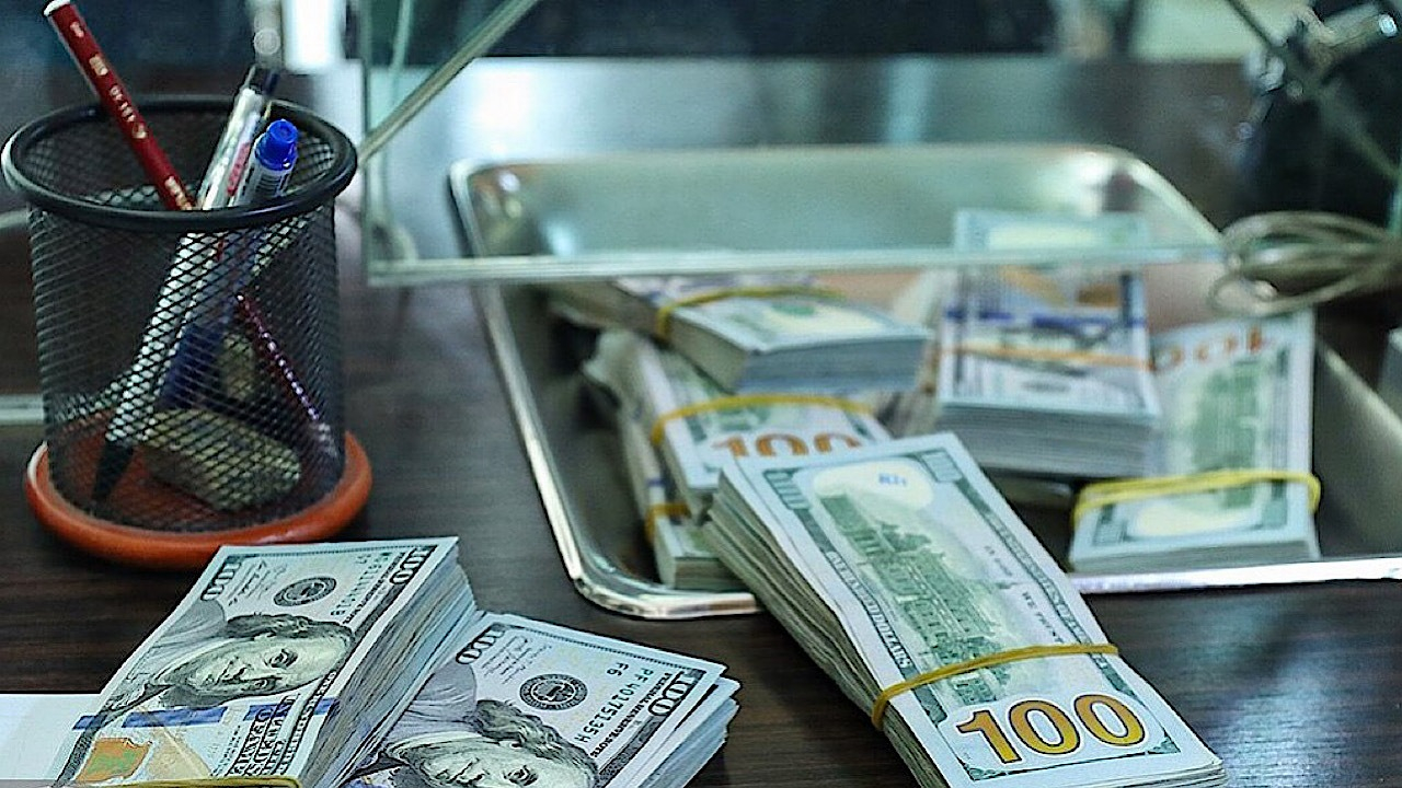 تامین ارز واردات از ۴۳ میلیارد دلار گذشت