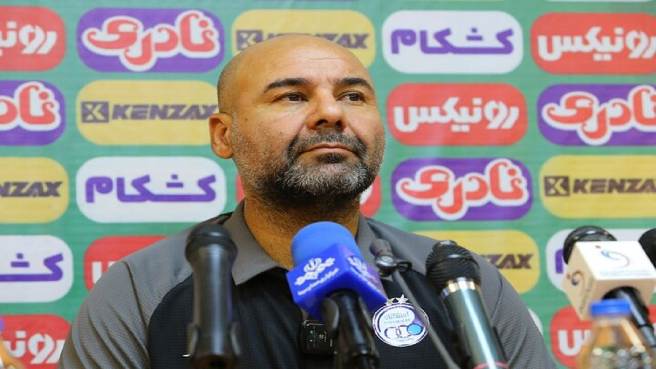 بختیاری زاده: داور پنالتی استقلال را ندید/ تارتار بازی را ببیند نظرش عوض میشود