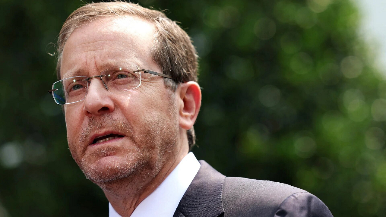 هرتزوگ: اسرائیل بر لبه پرتگاه قرار گرفته است