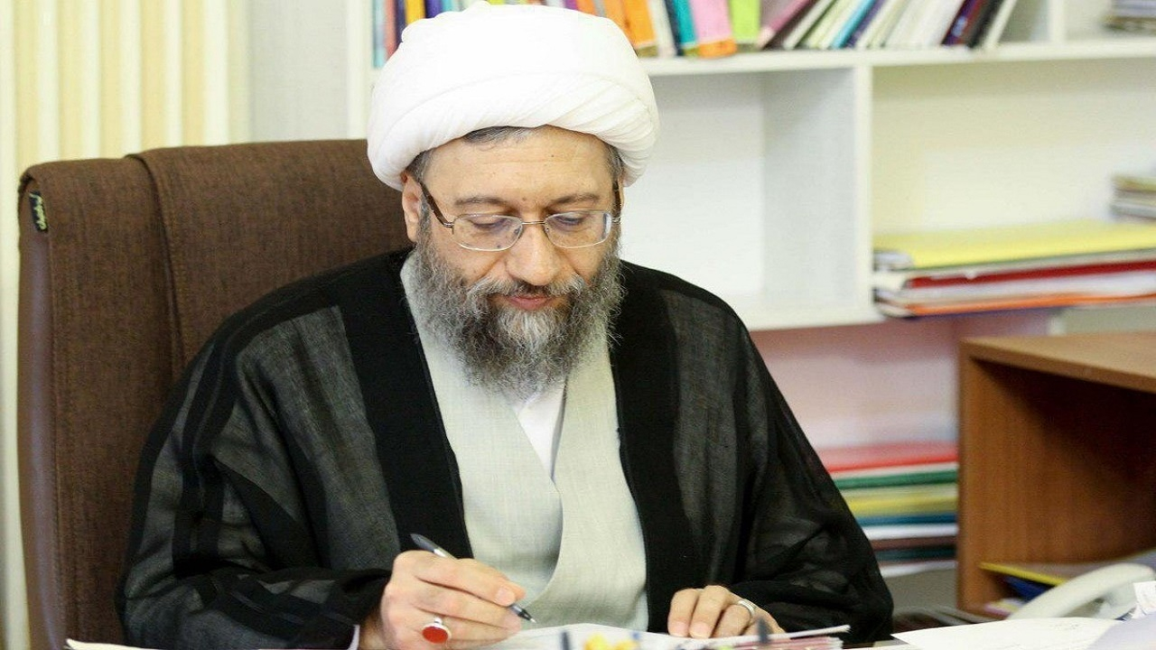 پیام تسلیت آیت‌الله آملی لاریجانی در پی تشییع شهدای روحانی حمله رژیم صهیونیستی