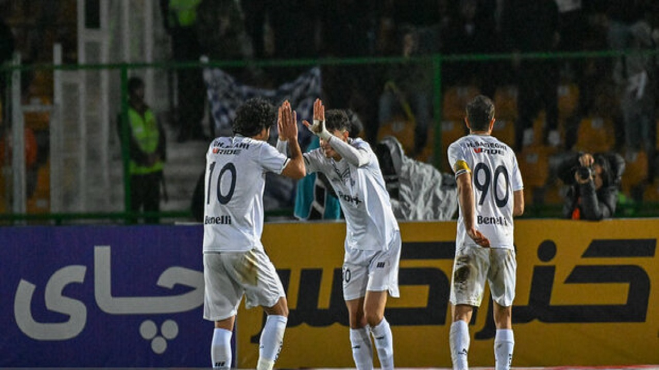 ملوان ۳ - ۰ مس شهربابک/ صعود راحت انزلی‌چی‌ها به یک چهارم نهایی