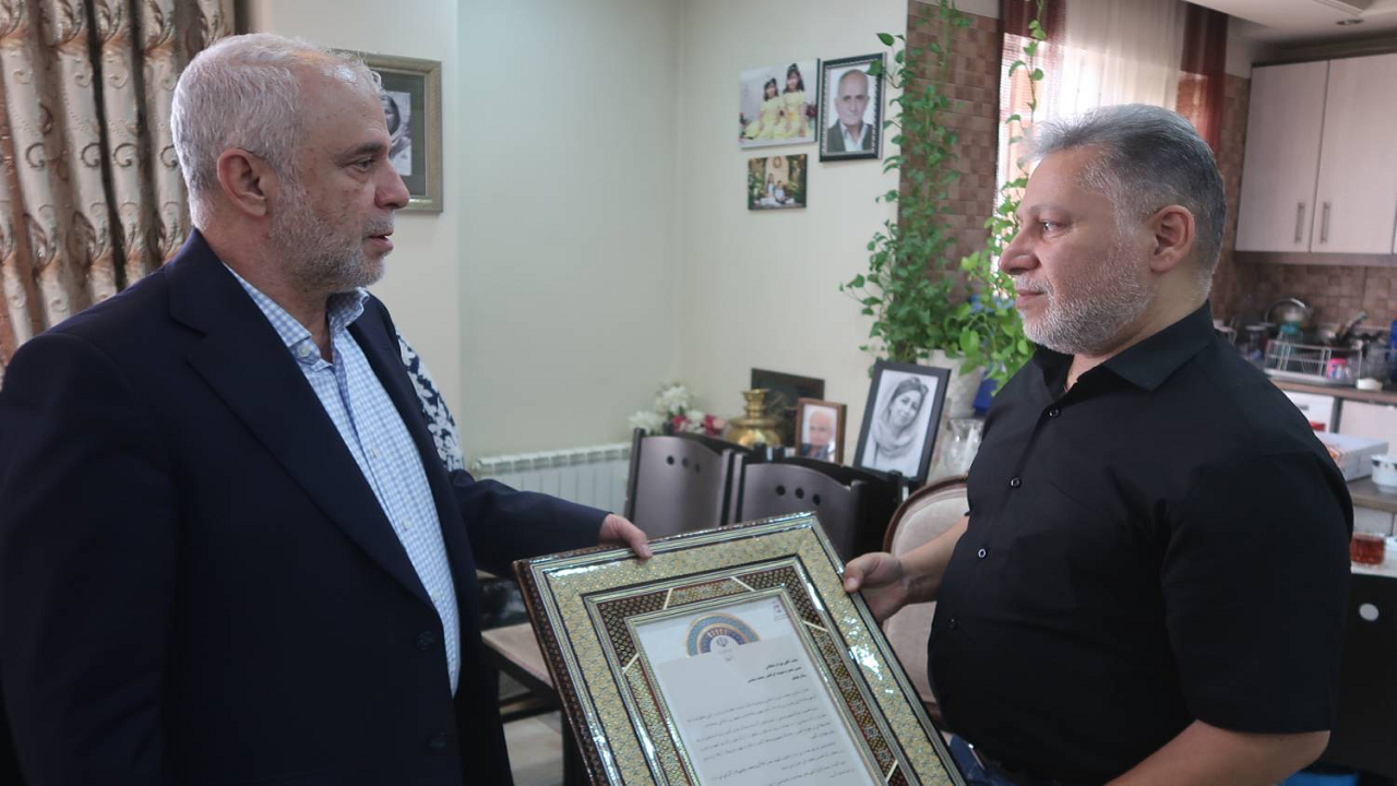 دیدار اوحدی با خانواده معظم شهیدان «محمد سلیمی و ملکی سرولاتی»