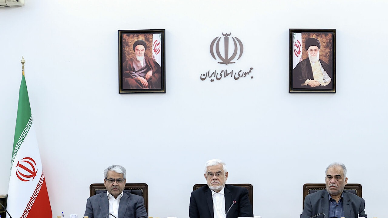عارف: توسعه مکران، از اولویتها و راهبردهای کلان دولت چهاردهم است