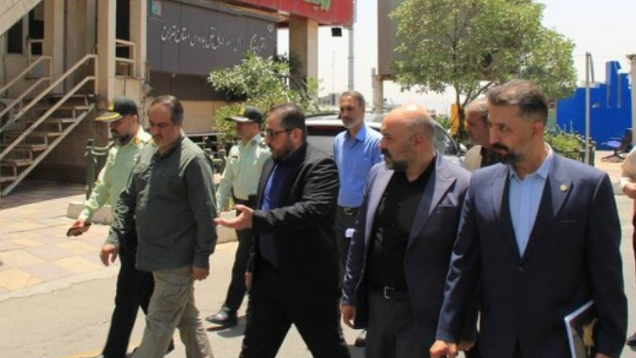 استمرار خدمترسانی به مسافران در پایانهها طی روزهای تجاوز دشمن