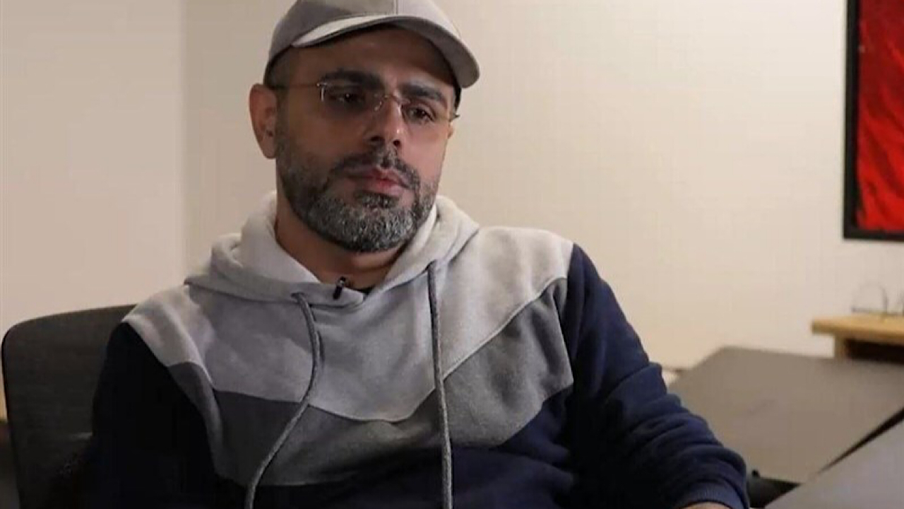 طراحی پوسترهای جشنواره ۱۰۰ حدود ۴۰ روز زمان برد