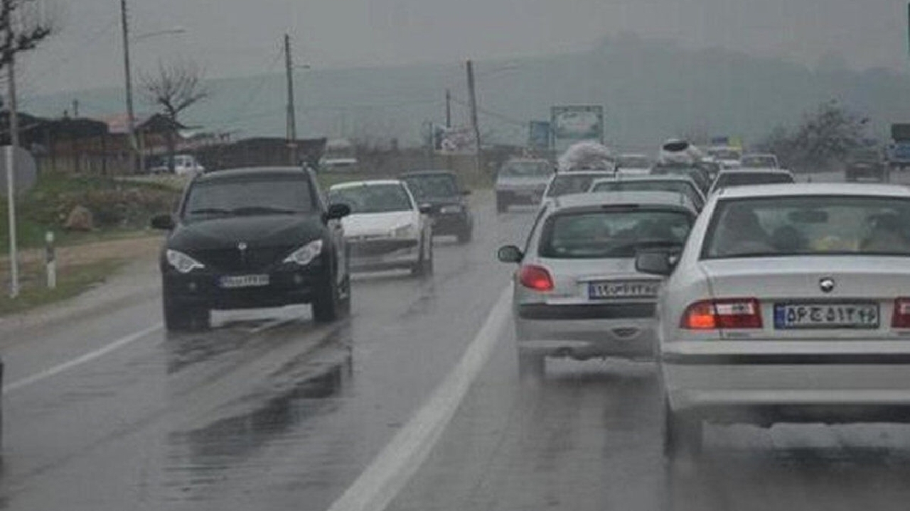 جاده هراز دو طرفه شد